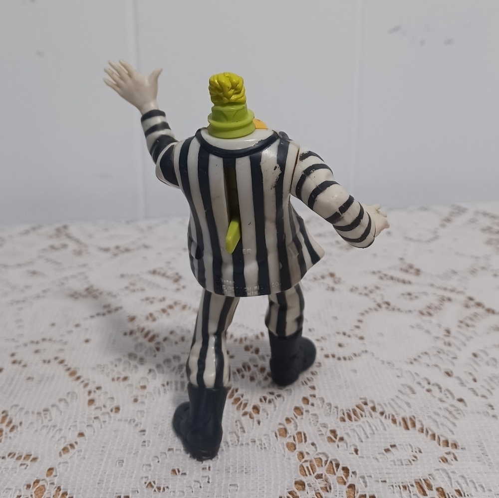 Beetlejuice Vintage Action Figure - Picture 3 of 10